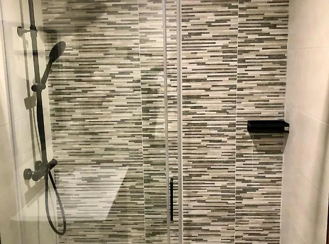 アパート Piso Ladeira バイヨーナ